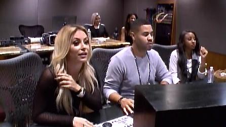Dance Moms: I’ll Star In My Own Life If You Get Outta My Face. Miss Nia Hits The Recording Studio And Risks It All. add