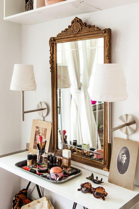 Make Up and Space The IKEA Home Tour Squad created a small-space vanity for Chloe Daley of #refinery29 using wall shelves and lamps from IKEA, together with Chloe's antique mirror.