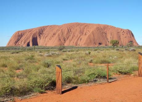 Uluru – first date nerves Uluru - is it as impressive as its photos?