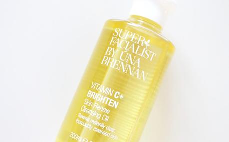 Skincare | An Ode To Cleansing Oils Skincare | An Ode To Cleansing Oils