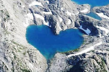 Top 10 Amazing Heart Shaped Lakes
