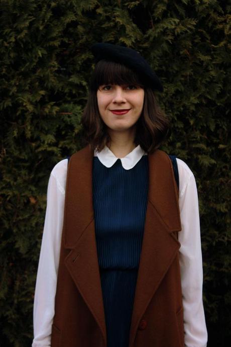 One Outfit That'll Make You Want to Go Minimalist This Winter etsy-lone-pony-vintage-dress