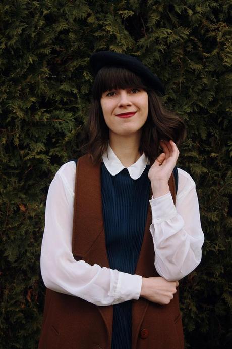 One Outfit That'll Make You Want to Go Minimalist This Winter tips-on-how-to-style-vintage-dresses