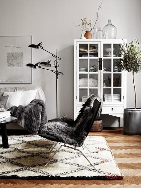 The cozy scandinavian home of Ulrika Randel The cozy scandinavian home of Ulrika Randel | Photo by Christopher Johnsson, styling by Pella Hedeby for Residence magazine