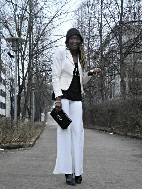 How to wear flare pant in winter.jpg