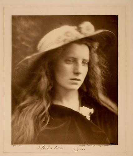 Review: Afterimage Review: Afterimage