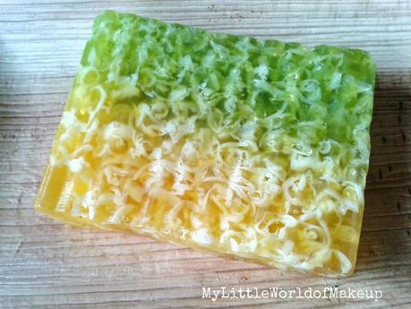 Puriso Handcrafted Soap in Rustic Grass Review Puriso Handcrafted Soap in Rustic Grass Review