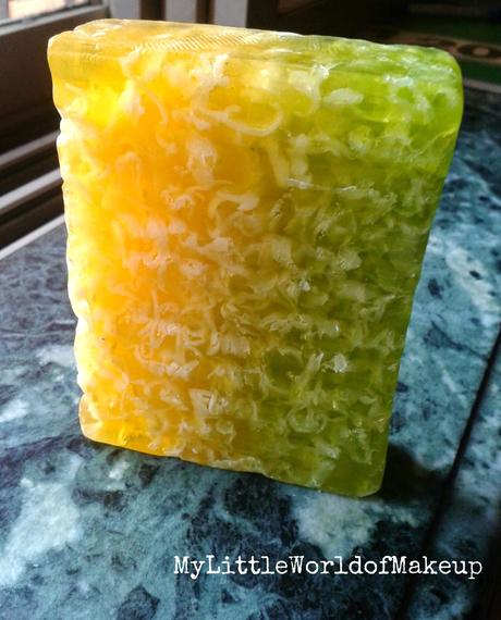 Puriso Handcrafted Soap in Rustic Grass Review Puriso Handcrafted Soap in Rustic Grass Review