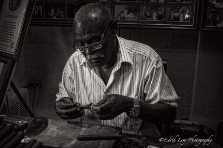 Cigar Aficionado Havana, Cuba, Cuban Cigars, Cigar, Stogie, travel photography, cigar aficionado, black and white