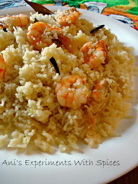 Milk Pulao With Prawns (Chingri Maacher Dudh Polao) Milk Pulao With Prawns (Chingri Maacher Dudh Polao)