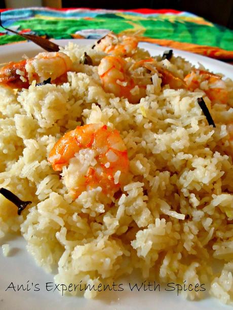 Milk Pulao With Prawns (Chingri Maacher Dudh Polao) Milk Pulao With Prawns (Chingri Maacher Dudh Polao)