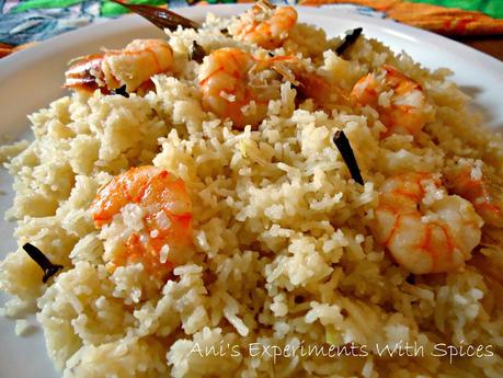 Milk Pulao With Prawns (Chingri Maacher Dudh Polao) Milk Pulao With Prawns (Chingri Maacher Dudh Polao)