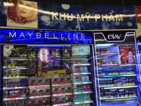 Ultra Chic English Speaking Mall in Cambodia and Viet Nam feature Maybelline