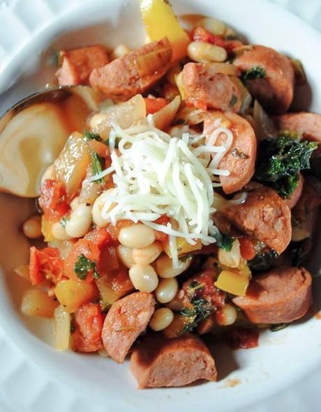 Skillet Turkey Sausage with Peppers, Beans and Kale Turkey, Beans and Kale-5-compressed