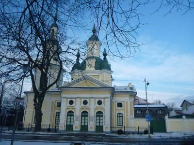 Backpacking in Estonia: Top 17 Sights in Parnu Ekateriina Church/ St. Catherine's Church in Parnu, Estonia