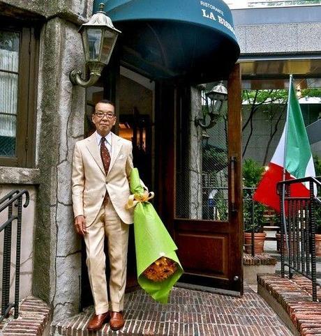 The Tan Summer Suit image
