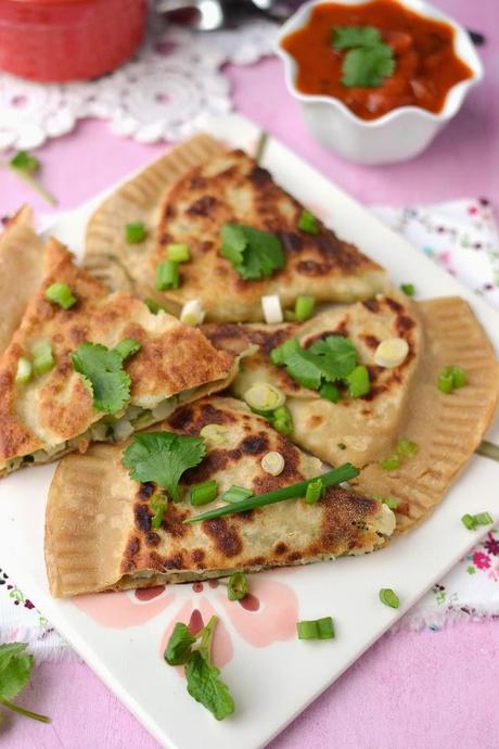 Afghani Bolani (Potato Stuffed Afghani Flat bread) Afghani Bolani (Potato Stuffed Afghani Flat bread)