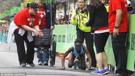 Kenyan runner Hyvon Ngetich's crawling finish at Austin Marathon