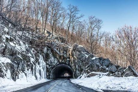Marys-Rock-Tunnel-Shenandoah-National-Park2