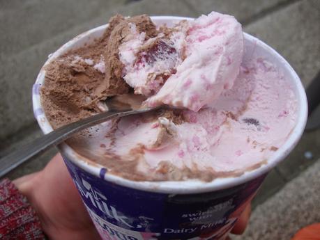 Cadbury Dairy Milk Marvellous Ice Creams: Fairground Candy Crunch