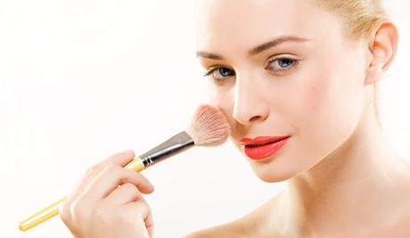 Secret Fashion and Makeup Tips to Delight You Completely