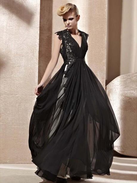 Be The Queen of Your Evening Party Be The Queen of Your Evening Party