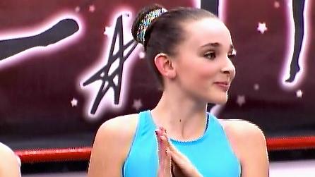 Dance Moms: The ALDC Returns To Pittsburgh And Immediately Splits In Half. It’s The Great Dance Mom Divide. kv