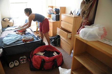 5 Ways to ease the shift from home to a dorm 5 Ways to ease the shift from home to a dorm
