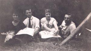 Becoming Dr. Pauling A very early - perhaps the earliest - photo of Ava Helen Miller and Linus Pauling together, 1922.