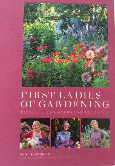 Book Review : First Ladies of Gardening.