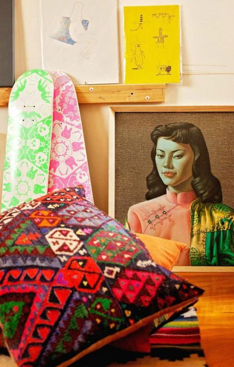 This is the art- now see this Australian home! Australian home art