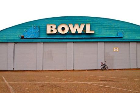 ARTmonday: Architecture in Art architecture-in-art-bowl