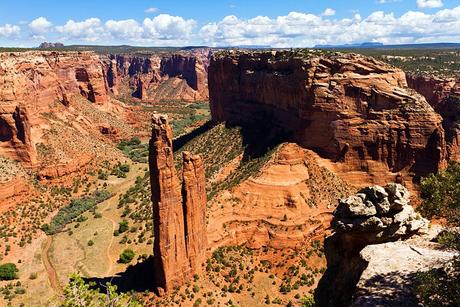 ARIZONA WHIRLWIND, Part 2: Canyon de Chelly and Monument Valley, Guest Post by Owen Floody