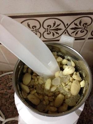 Homemade Almond Powder in Plain and Chocolate Flavor for Kids homemade almond powder10