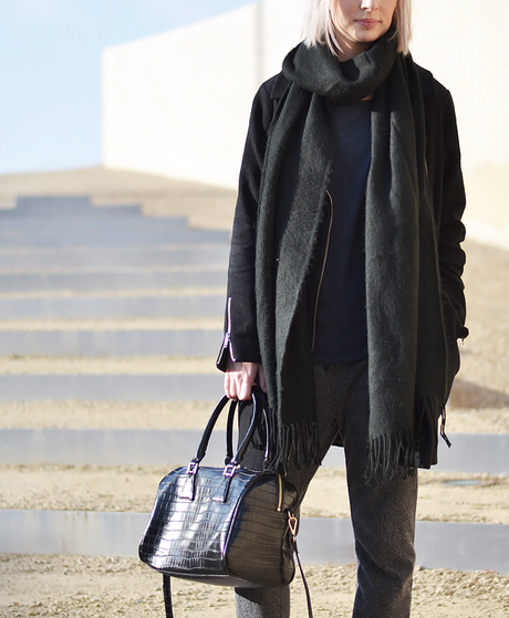 Dark colors by Turn it inside out Belgian location, mango embossed crocodile bag, topshop scarf, detail shot, primark
