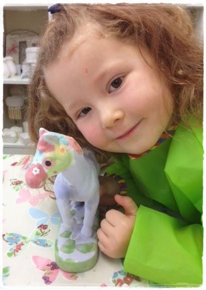 Horsey Horsey on your way! Horsey Horsey on your way!