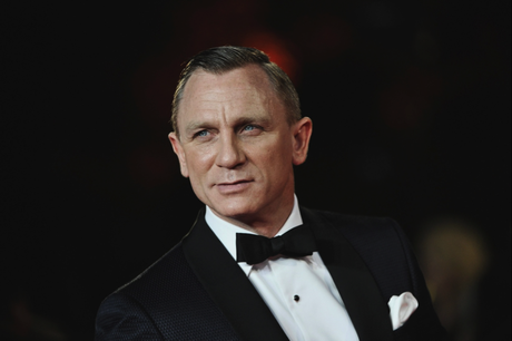 Essential Men’s Style & Fashion Lessons To Learn From Daniel Craig Essential Men’s Style & Fashion Lessons To Learn From Daniel Craig