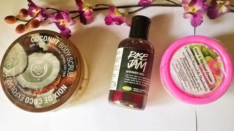 A Rosy-Nutty Bath for Summers