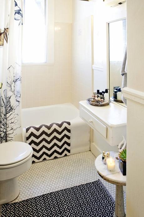 How to Make Your Bathroom Look Bigger!