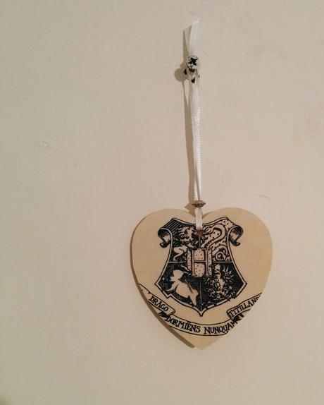 Daisybutter - Hong Kong Lifestyle and Fashion Blog: DIY Harry Potter decoration