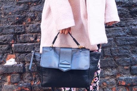 Chic Thursday: The Perks of Being a Bag Lady