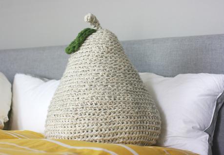 jumbo crocheted pear 02-whollykao-crochetedPear