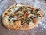 How to make Pizza Bianca Brassica