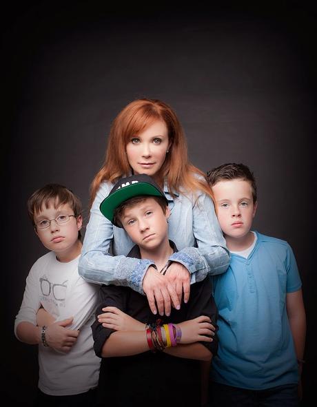 Lauren Holly: The Momterview Lauren Holly: The Momterview