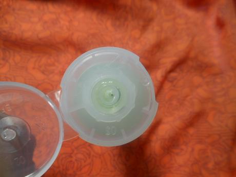 Clean & Clear Pimple Clearing Face Wash Review Clean & Clear Pimple Clearing Face Wash Review