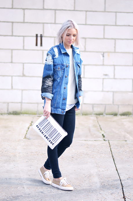 Turn it inside out // A denim jacket Denim jacket, asos, oversized, clutch, superga, camel