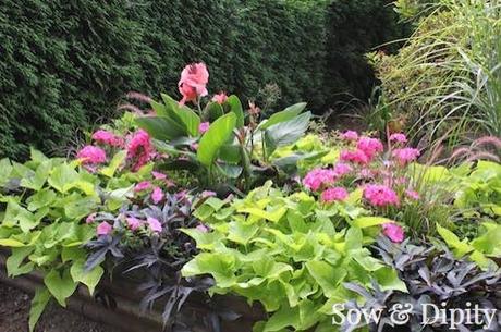 10 Garden Bed Designs 10 Garden Bed Designs