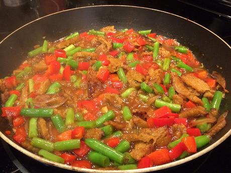 Sticky Orange Chicky Stir-Fry sticky orange chicky stir-fry