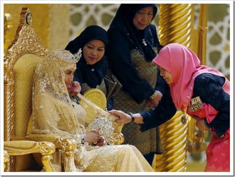 Adjustment-Royal-bride’s-Veil Adjustment-Royal-bride’s-Veil
