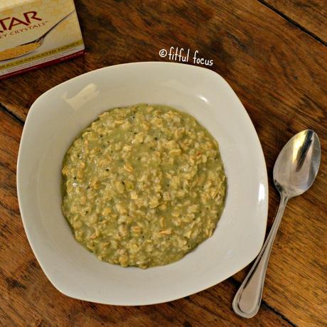 Nektar Honey Crystals Matcha Honey Oatmeal Matcha Honey Oatmeal via @FitfulFocus